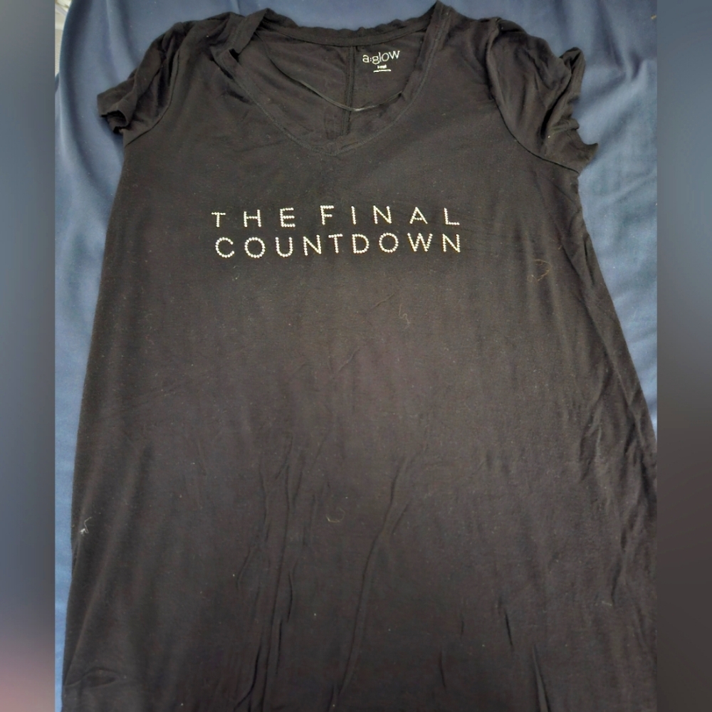 A glow maternity night shirt